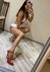 сексуальная брюнетка из когалыма